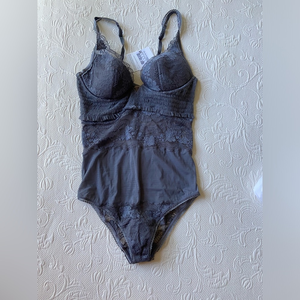 LA PERLA Greta Padded Underwire Lace-Trim Bodysuit NWT